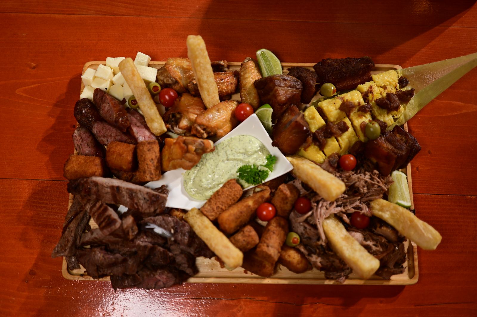 Picadera cubana para compartir de El Pirata Ranch